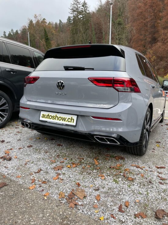 VW Golf R-Line an Lager - Autoshow Aathal AG 7