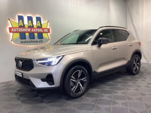 VOLVO XC40 B4 Benzin Mild Hybrid Plus Dark DCT - Autoshow Aathal AG 3