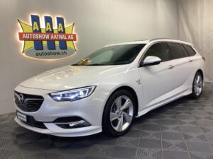 OPEL Insignia 2.0 T Sports Tourer Excellence 4WD Automat. - Autoshow Aathal AG