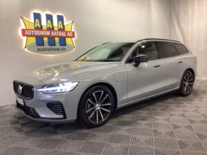 VOLVO V60 T6 eAWD Plug in Hybrid Plus Dark Geartronic - Autoshow Aathal AG