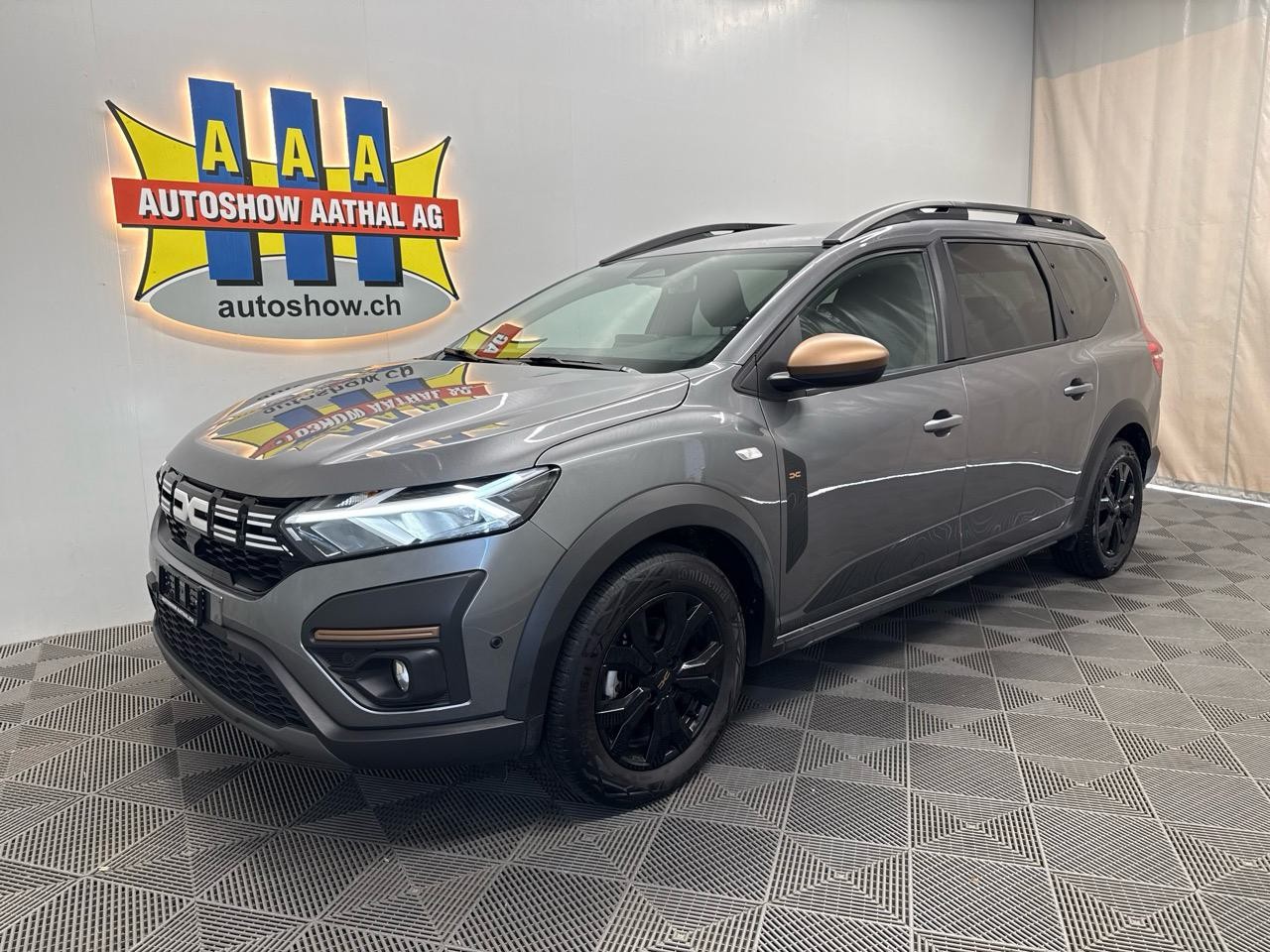 DACIA Jogger HEV 140 Extreme+ - Autoshow Aathal AG bei Uster bietet günstige Occasionen und Neuwagen 2