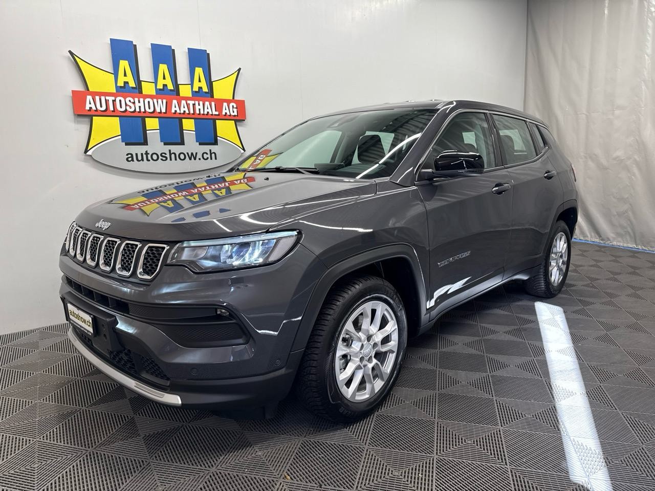 JEEP Compass 4x2 1.5 T MHEV Altitude - Autoshow Aathal AG bei Uster bietet günstige Occasionen und Neuwagen 2