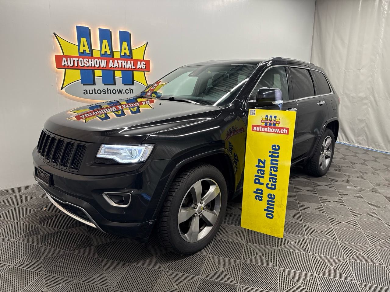 JEEP Grand Cherokee 3.0 CRD Overland Automatic - Autoshow Aathal AG bei Uster bietet günstige Occasionen und Neuwagen 1