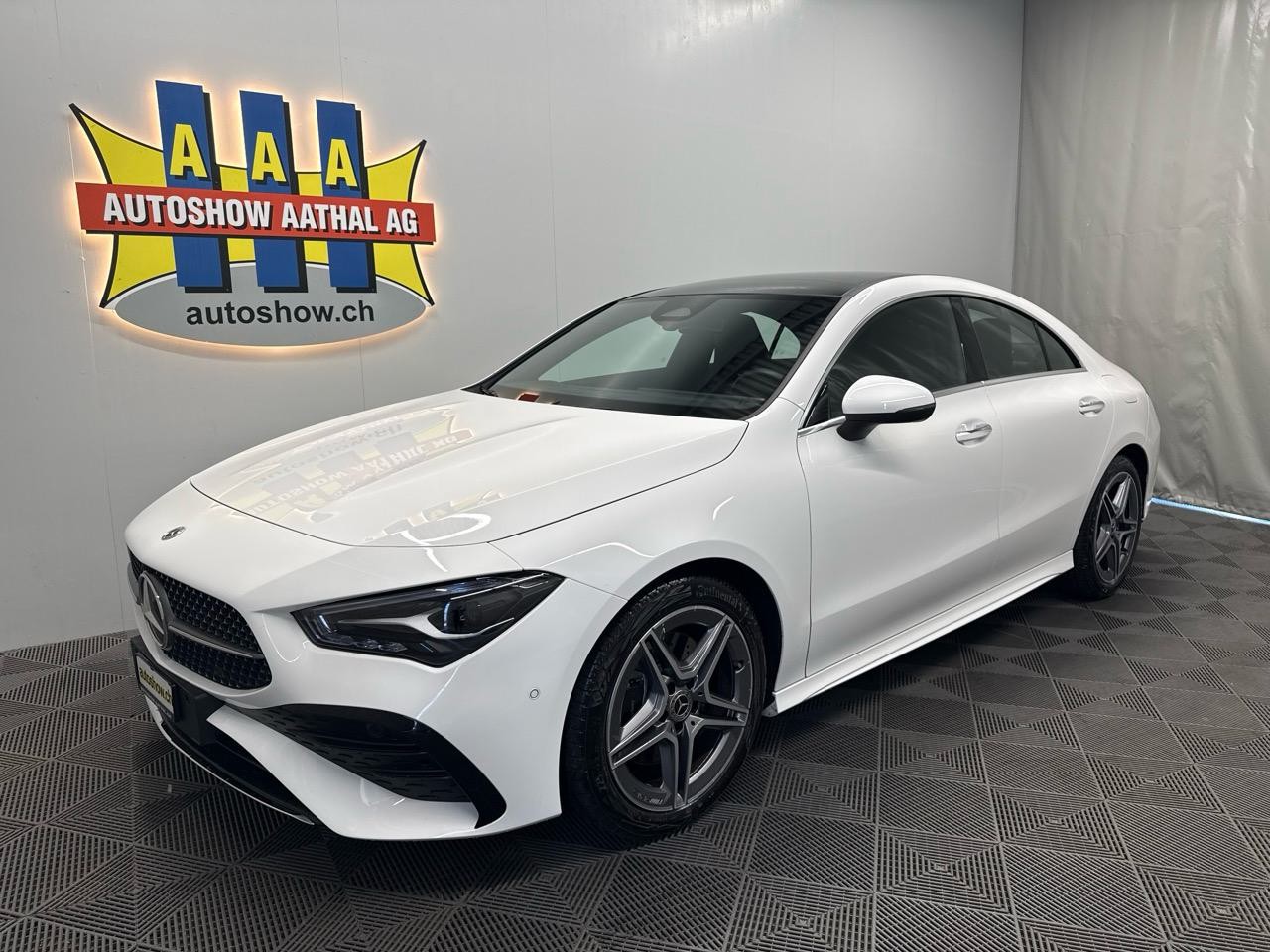 MERCEDES-BENZ CLA 200 AMG DCT - Autoshow Aathal AG bei Uster bietet günstige Occasionen und Neuwagen 1