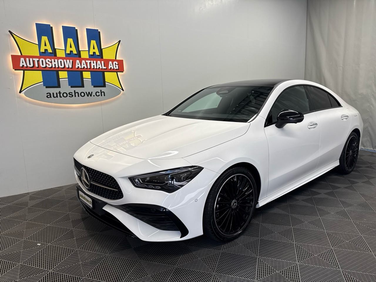 MERCEDES-BENZ CLA 200 AMG DCT - Autoshow Aathal AG bei Uster bietet günstige Occasionen und Neuwagen