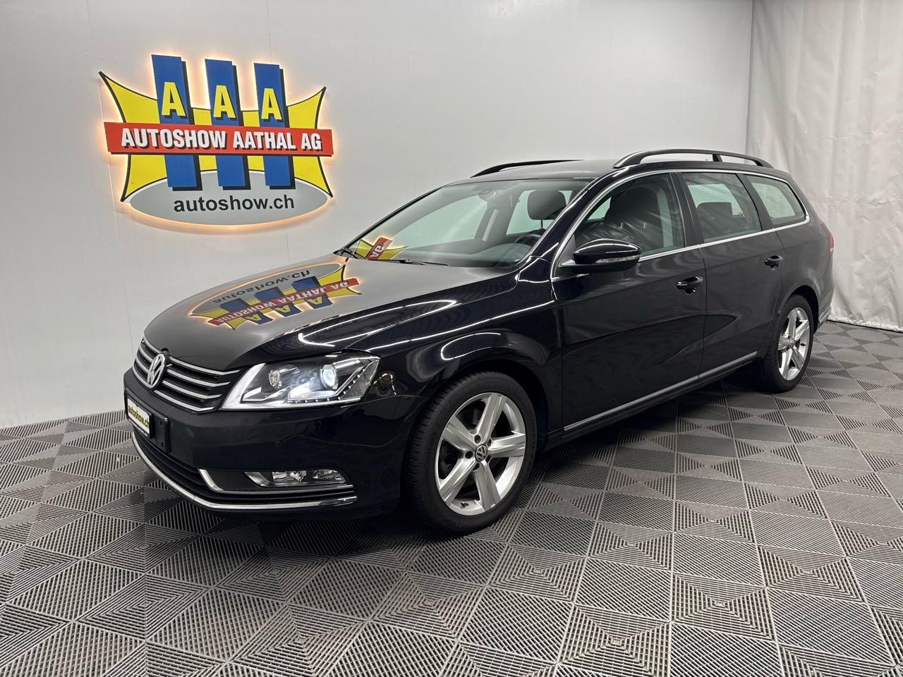 VW Passat Variant 2.0 TDI BMT Trendline - Autoshow Aathal AG bei Uster bietet günstige Occasionen und Neuwagen